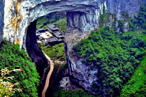 重慶武隆日帰り(B)　天生三橋＋龍水峡地縫