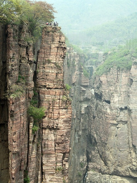 郭亮村