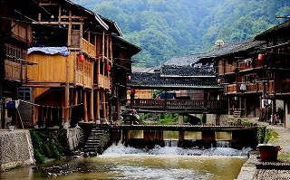 「中国最も美しい民族村」肇興トン族村と「中国最後狩猟部落」岜沙ミャオ族村2日間